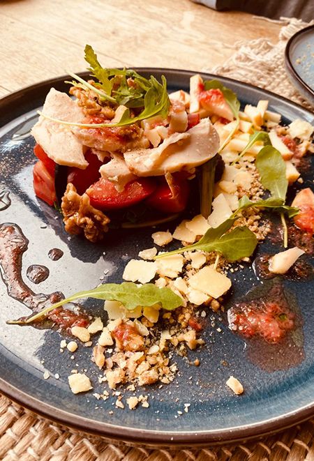 Salade au poulet braisé